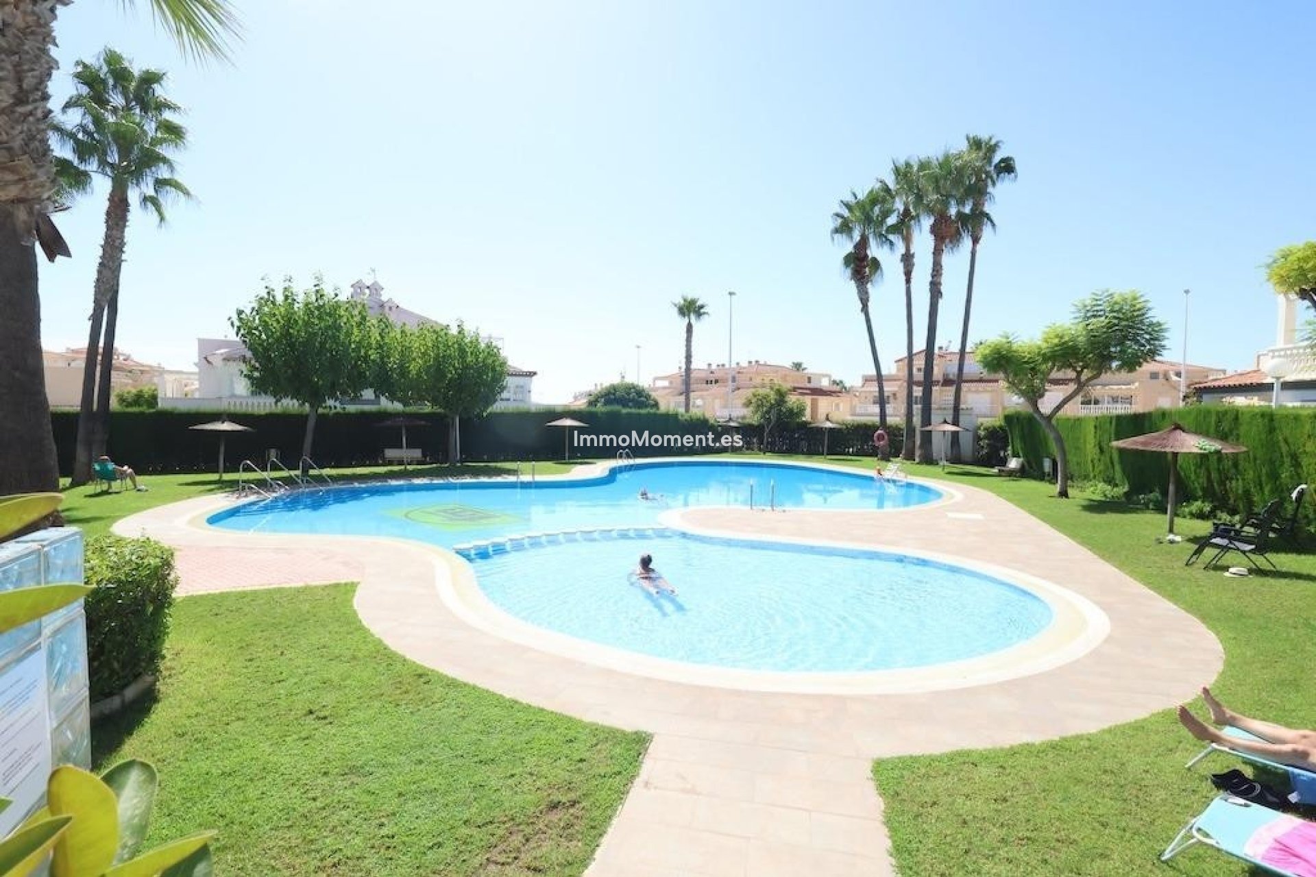 Resale - Detached villa - Orihuela Costa