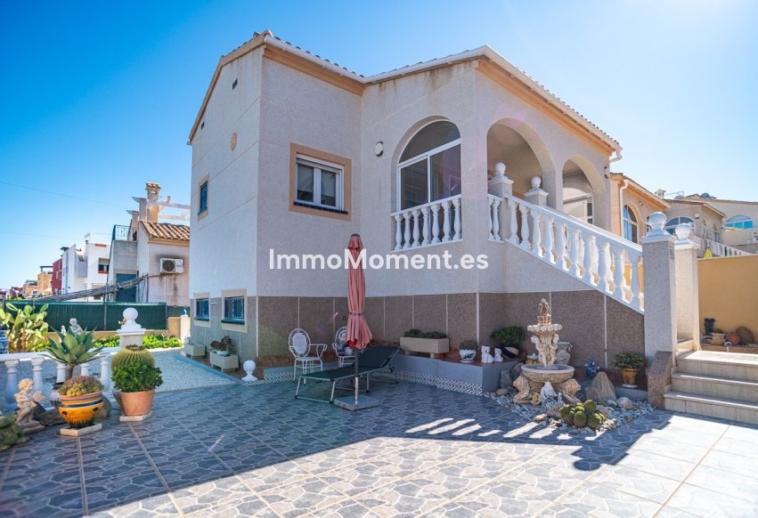 Resale - Detached villa - Orihuela - Los Altos