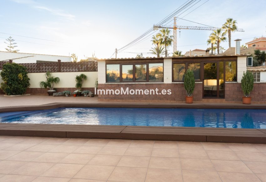 Resale - Detached villa - Orihuela - Los Balcones
