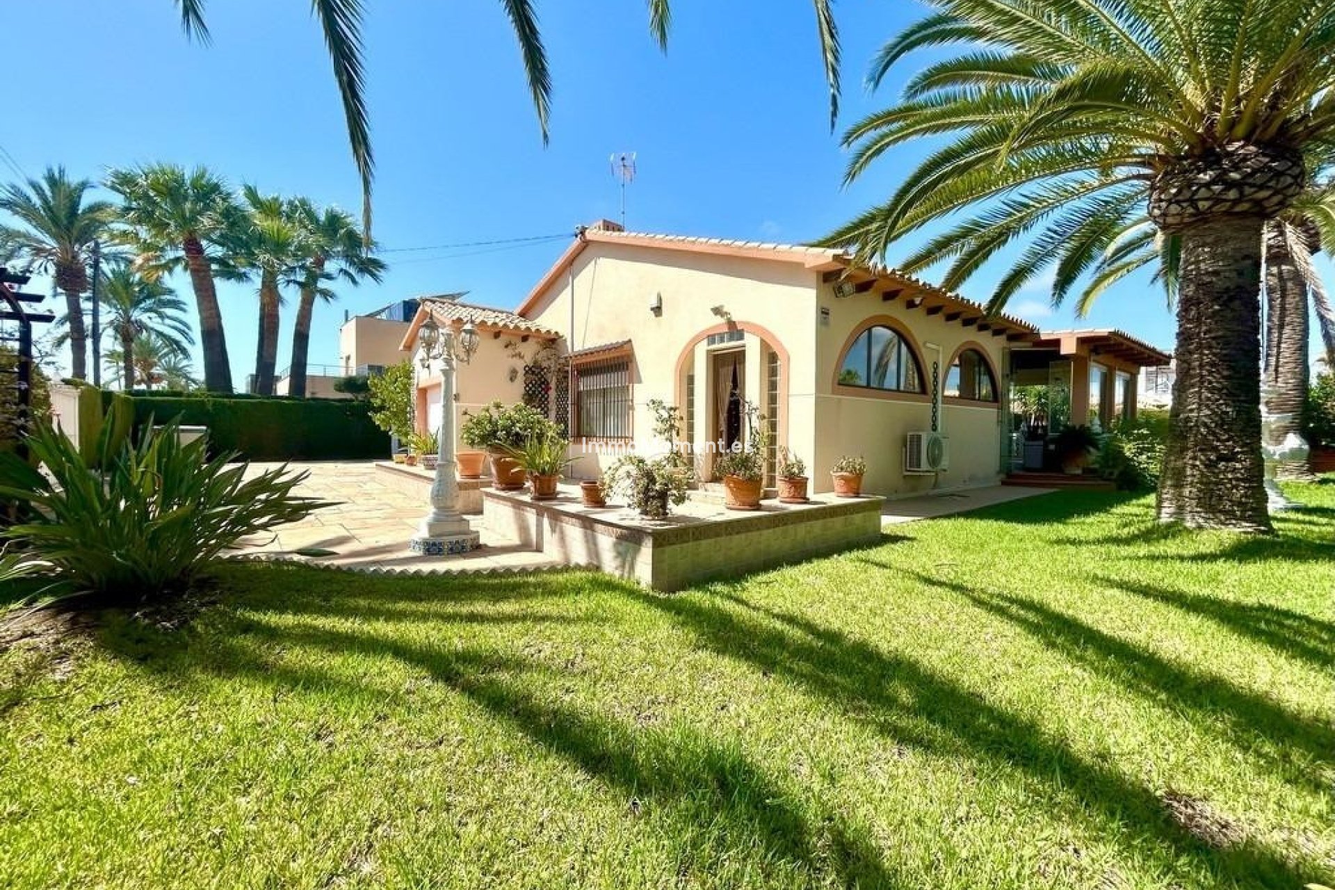 Resale - Detached villa - Orihuela - Orihuela Costa