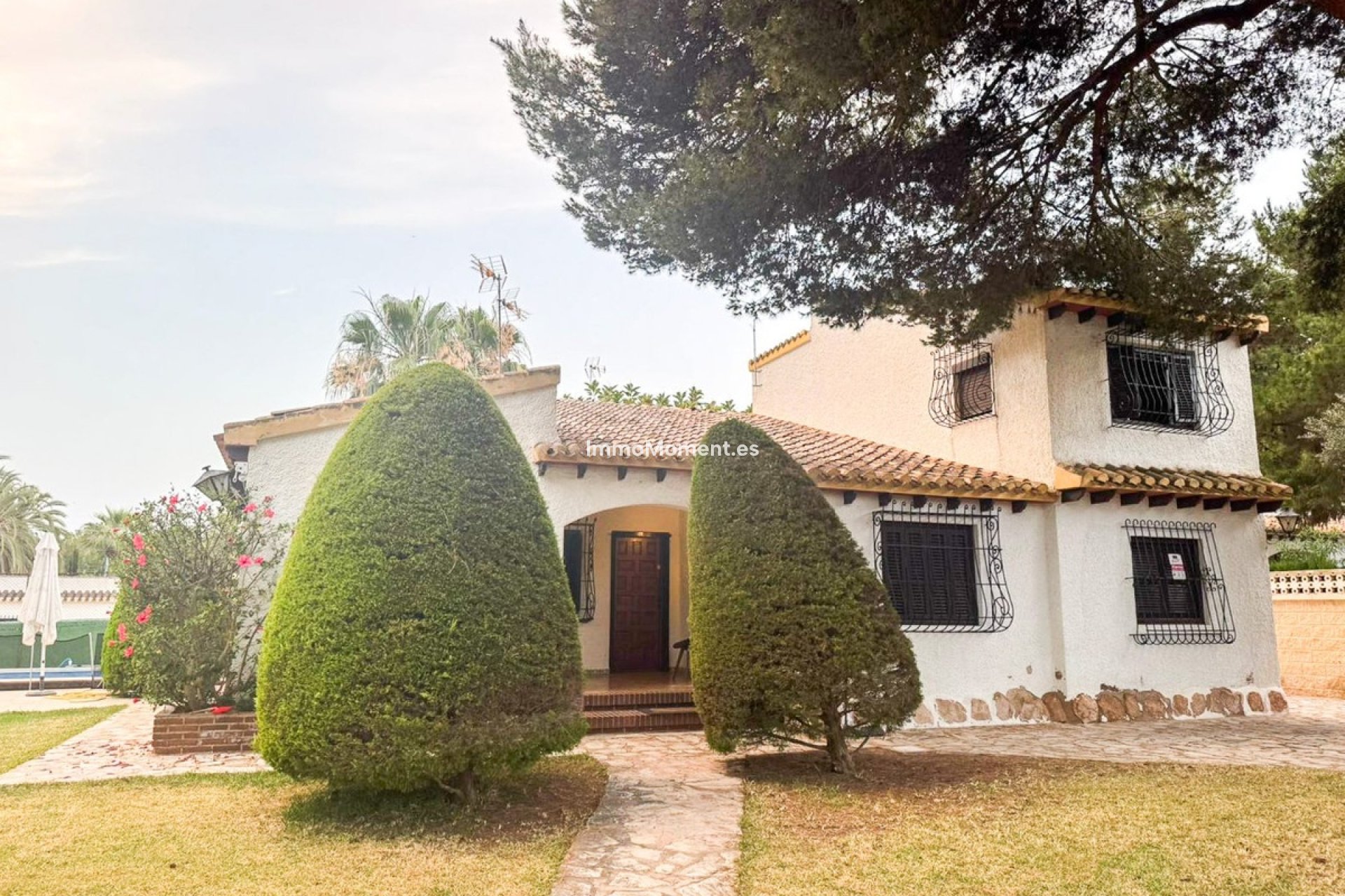 Resale - Detached villa - Orihuela - Punta Prima