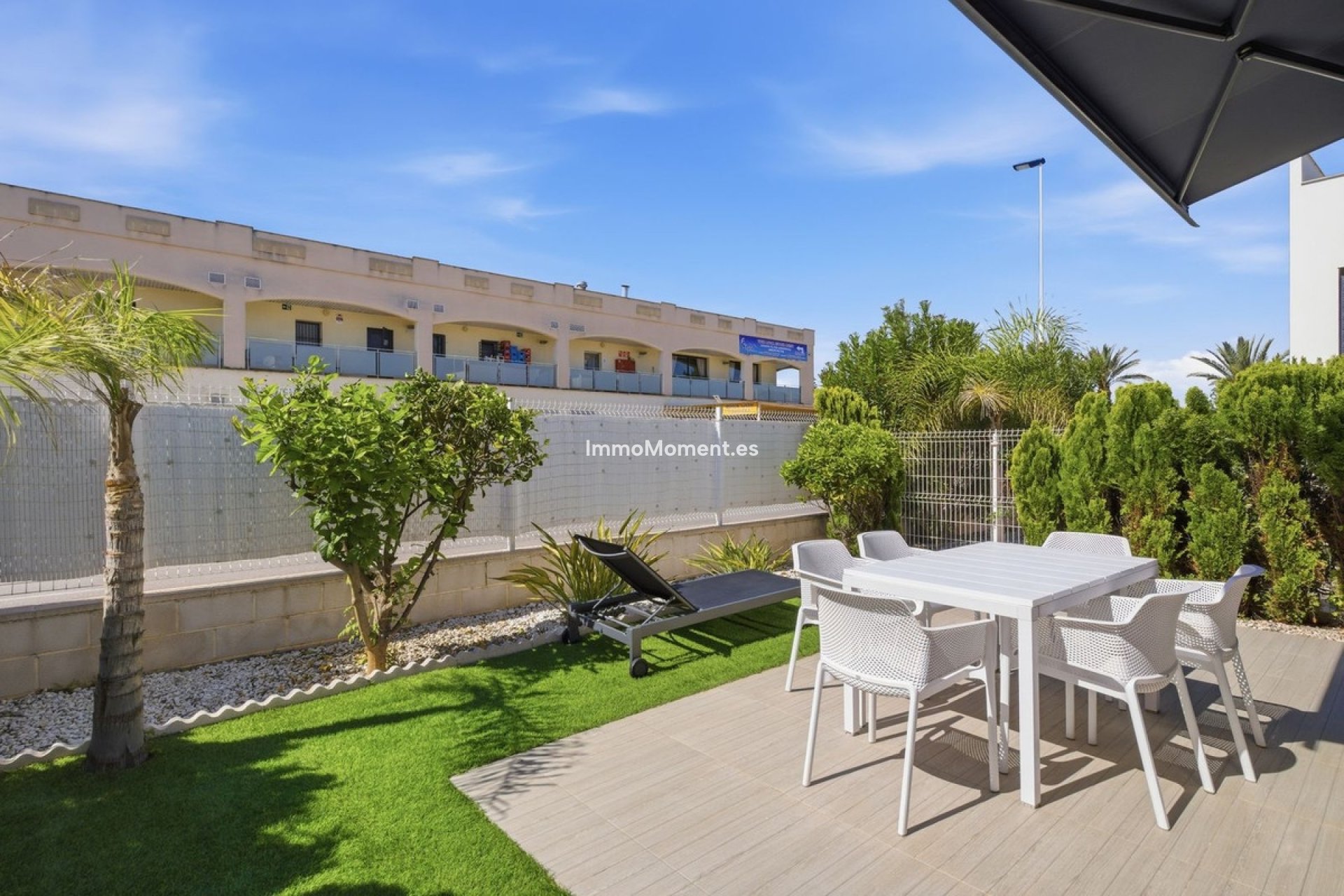 Resale - Detached villa - Orihuela - Punta Prima
