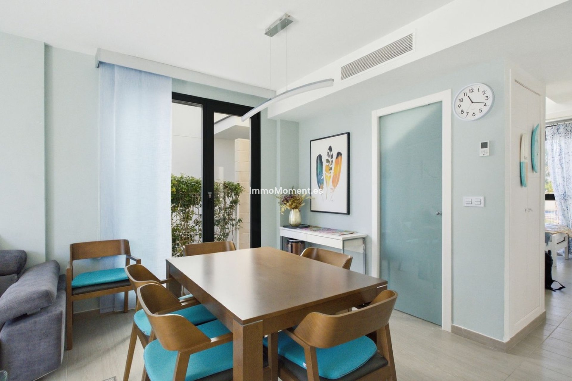 Resale - Detached villa - Orihuela - Punta Prima