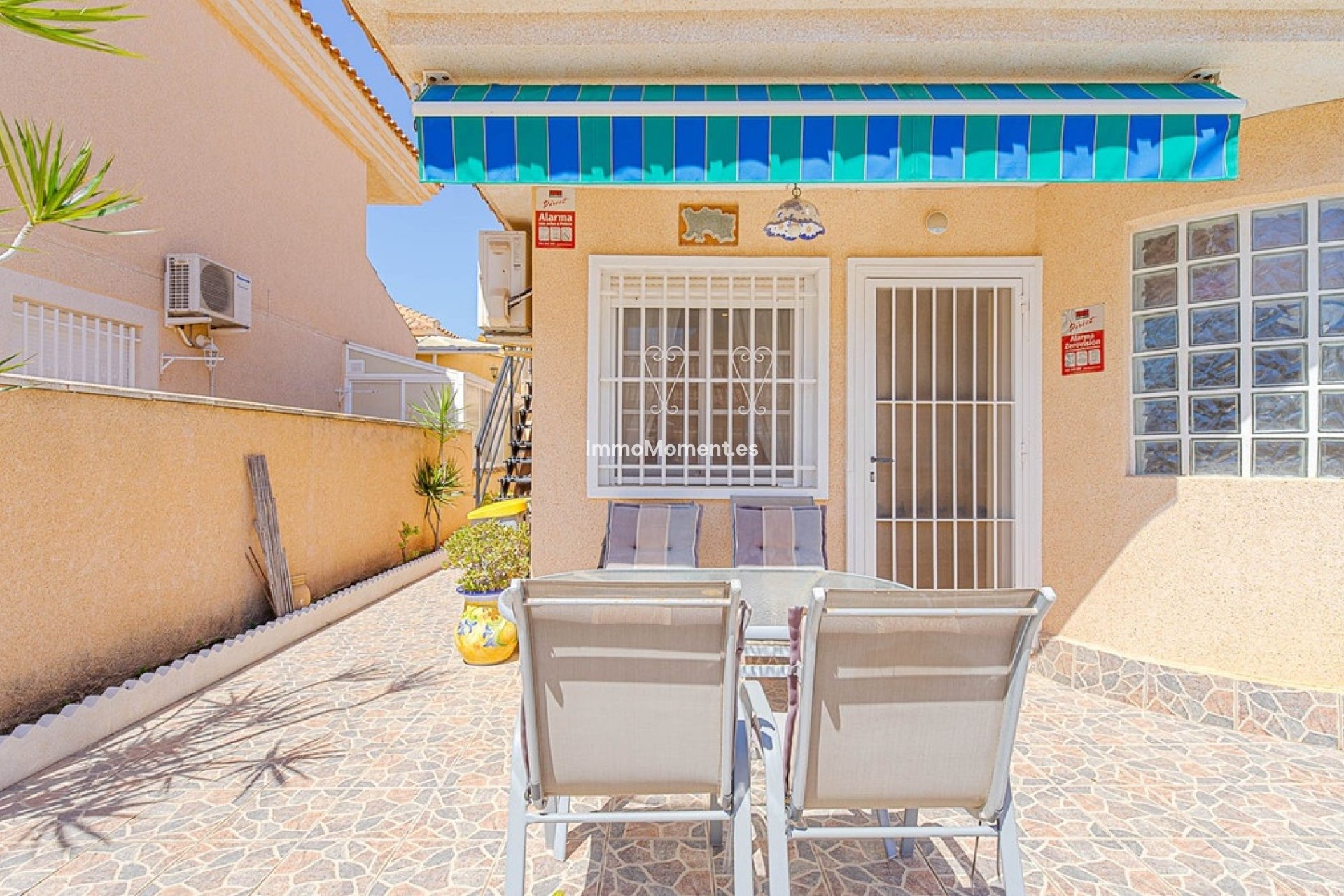 Resale - Detached villa - Orihuela - Punta Prima