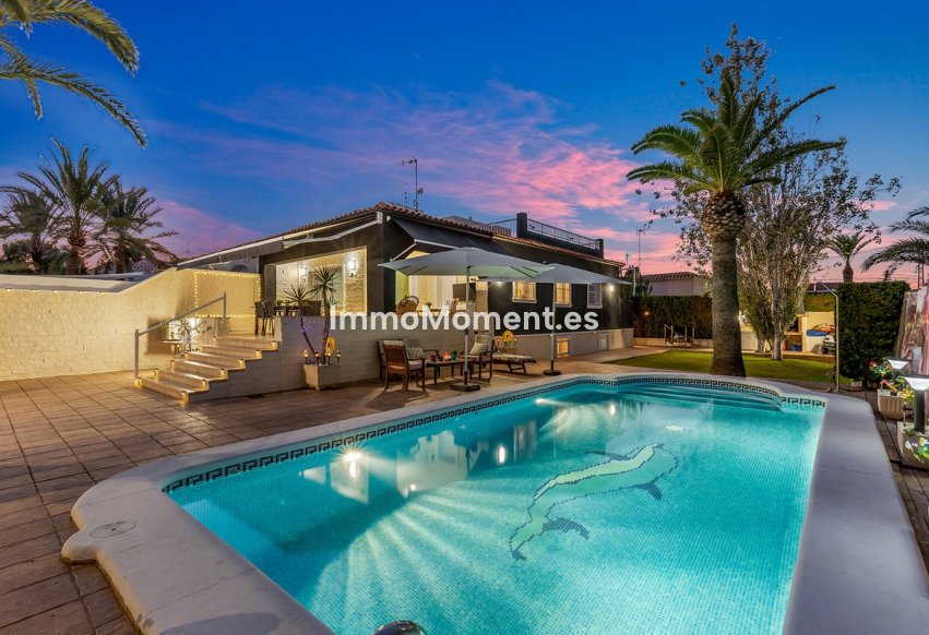 Resale - Detached villa - Orihuela - Rocio del Mar