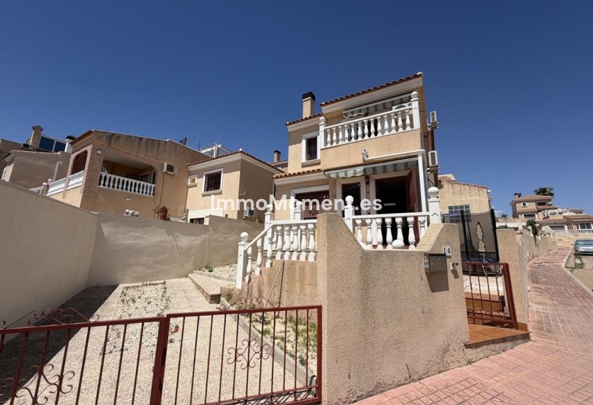 Resale - Detached villa - Orihuela - Villamartín