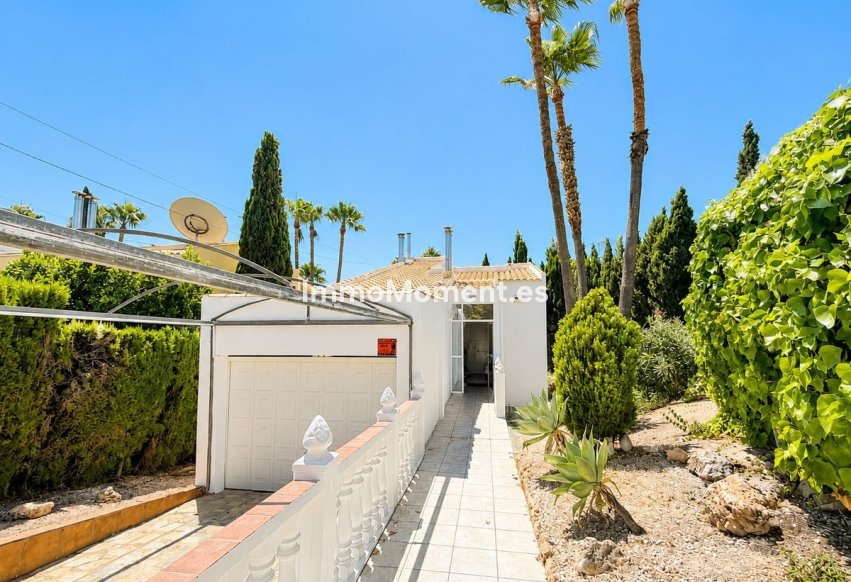 Resale - Detached villa - Orihuela - Villamartín