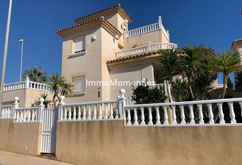 Resale - Detached villa - Orihuela - Villamartín