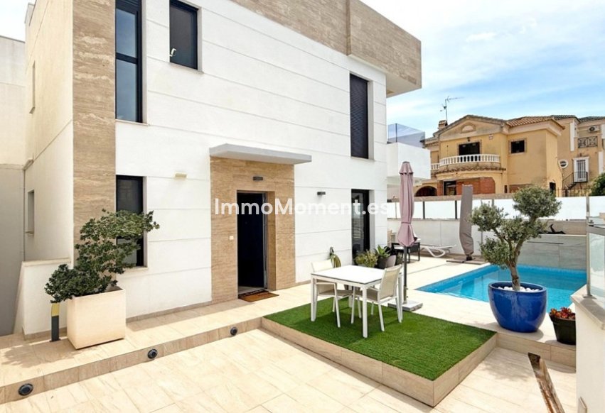Resale - Detached villa - Orihuela - Villamartin