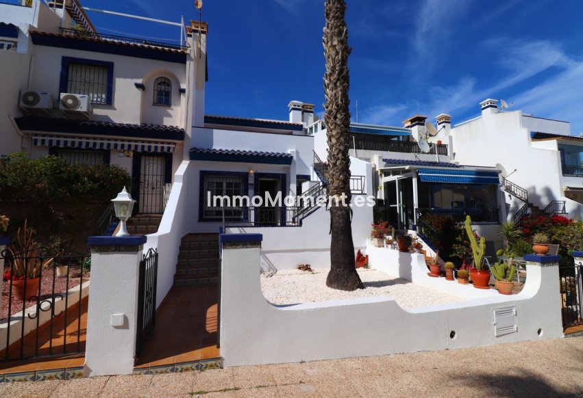 Resale - Detached villa - Orihuela - Villamartin