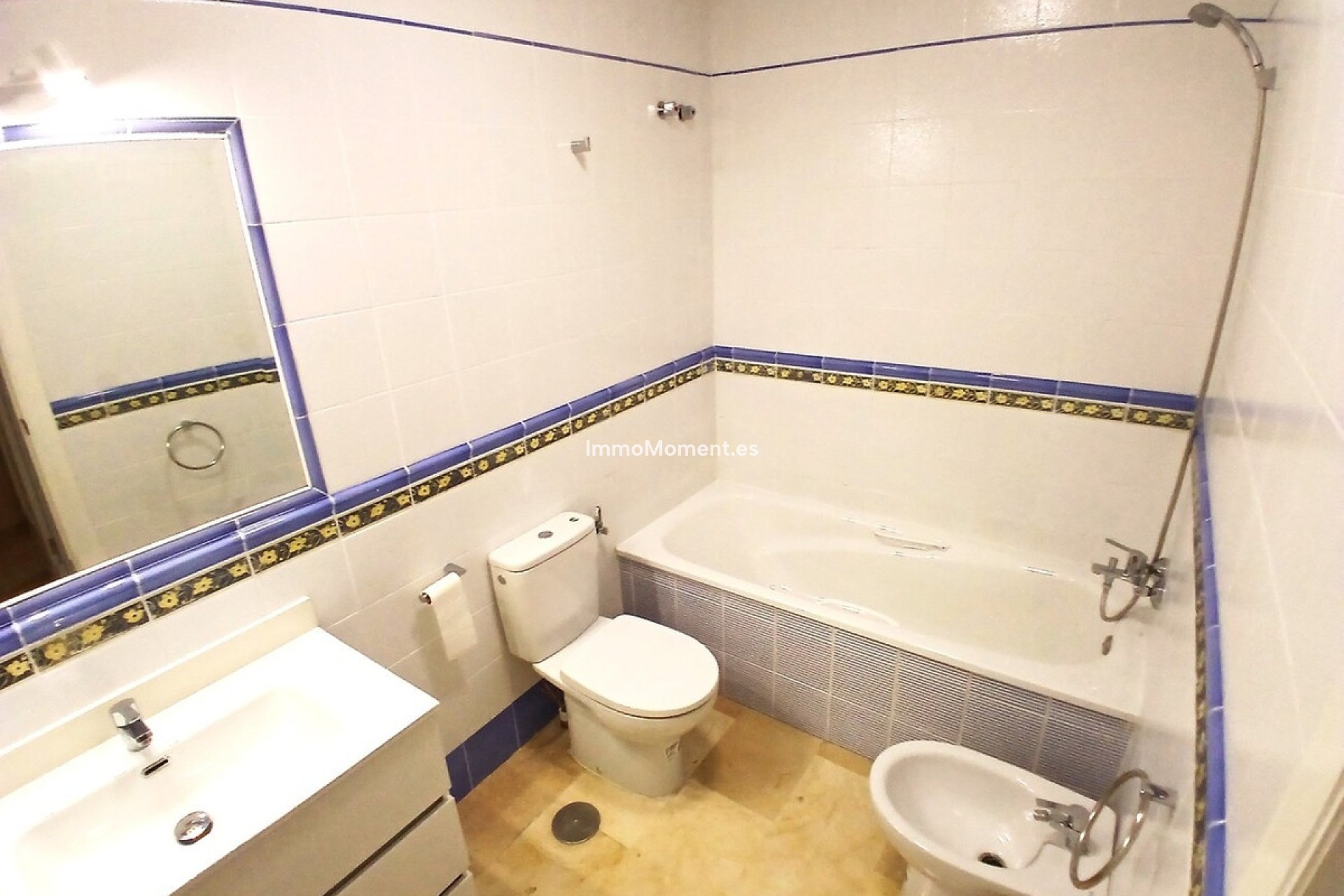 Resale - Detached villa - Orihuela - Villamartin