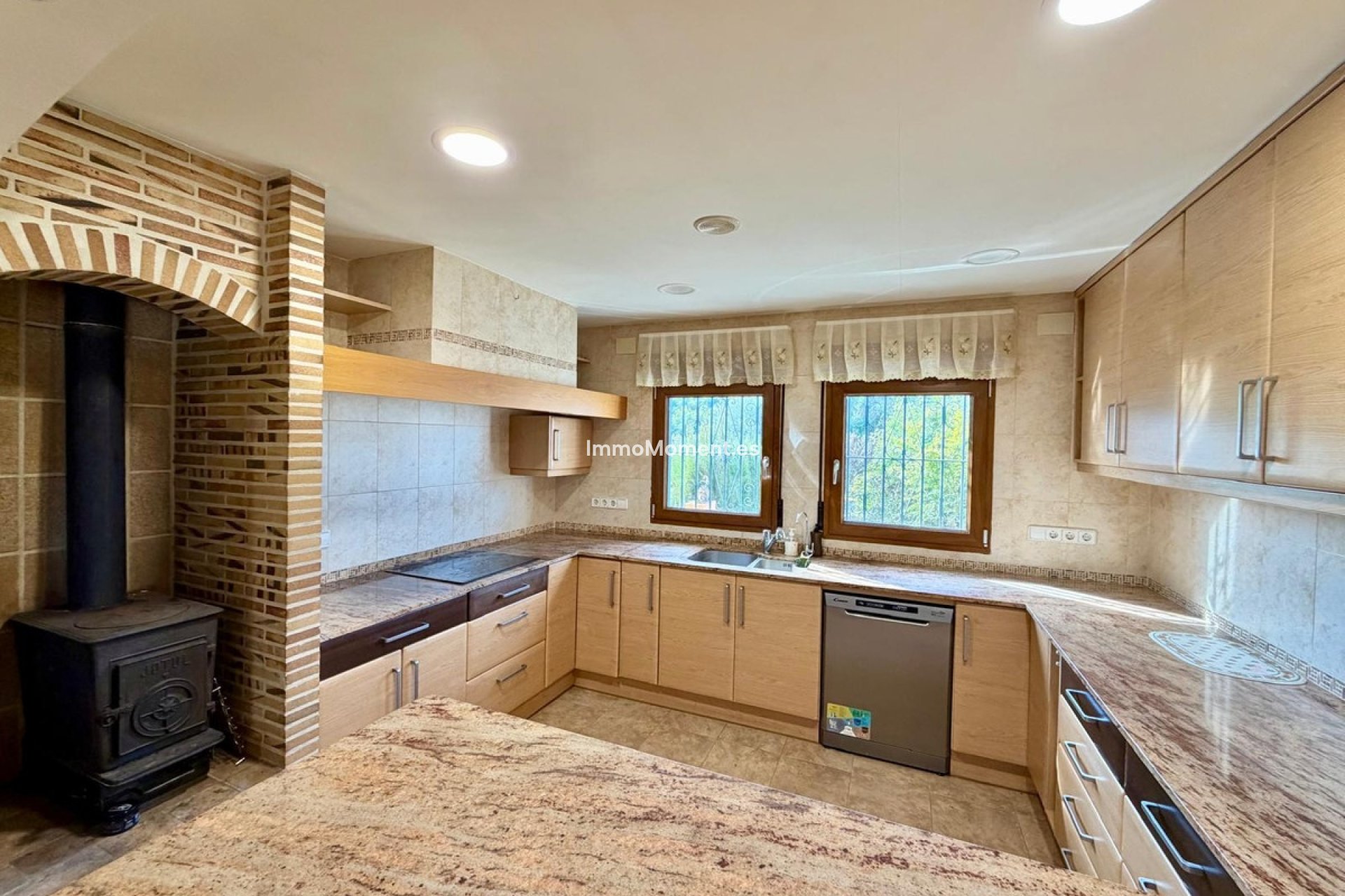 Resale - Detached villa - Pedreguer - Pedreguer Centro