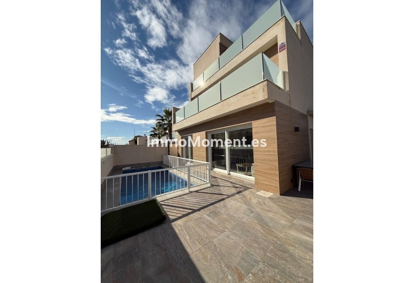 Resale - Detached villa - Pilar de la Horadada - Pilar de la Horadada Centro