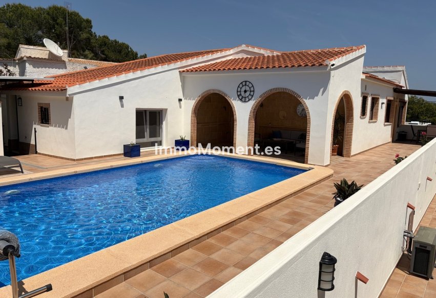 Resale - Detached villa - Pilar de la Horadada - Pinar de Campoverde