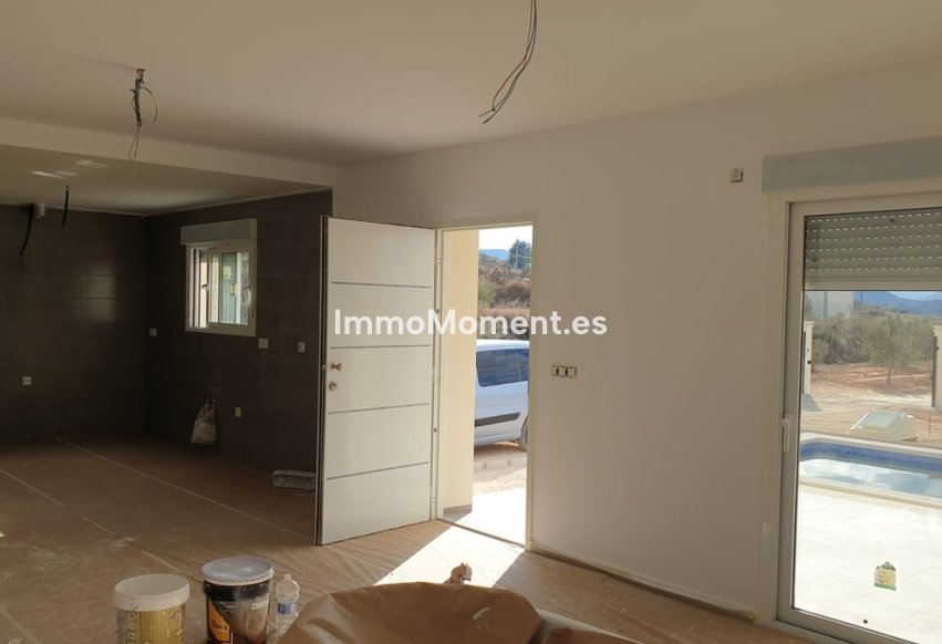 Resale - Detached villa - Pinoso - Pinoso Centro