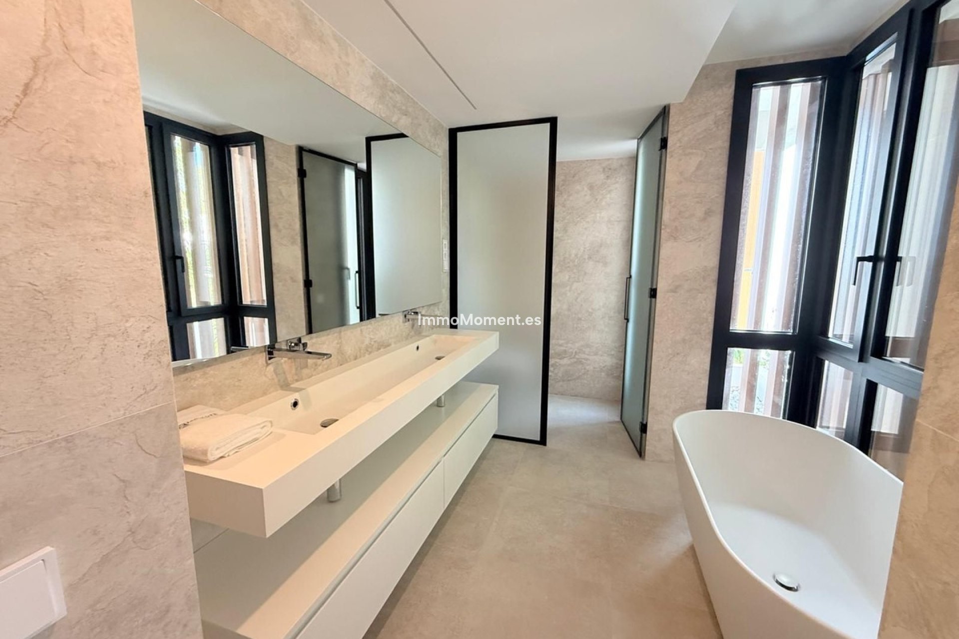 Resale - Detached villa - Puerto Banús