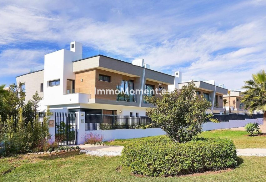 Resale - Detached villa - Puerto Banús