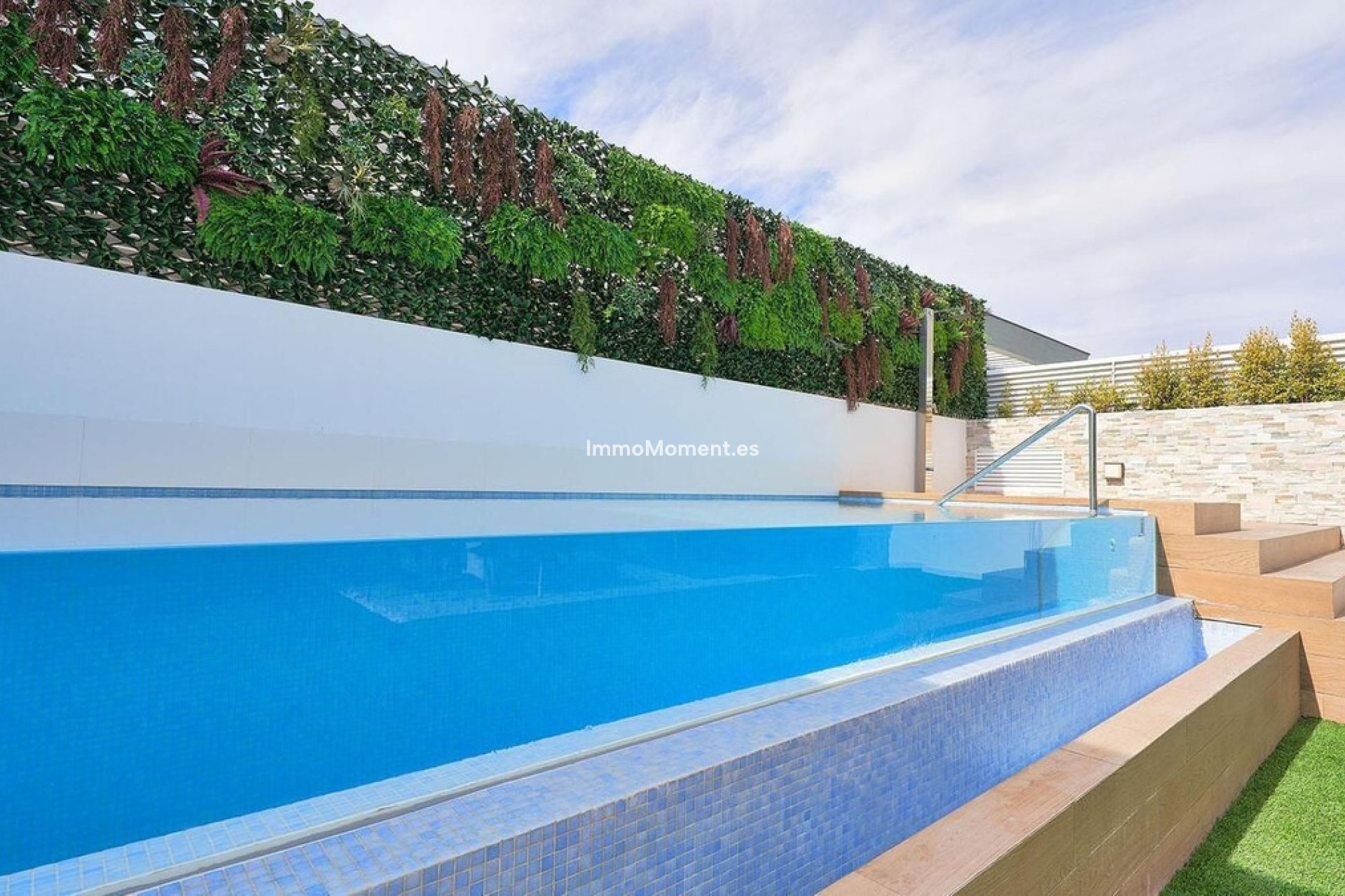 Resale - Detached villa - Puerto Banús