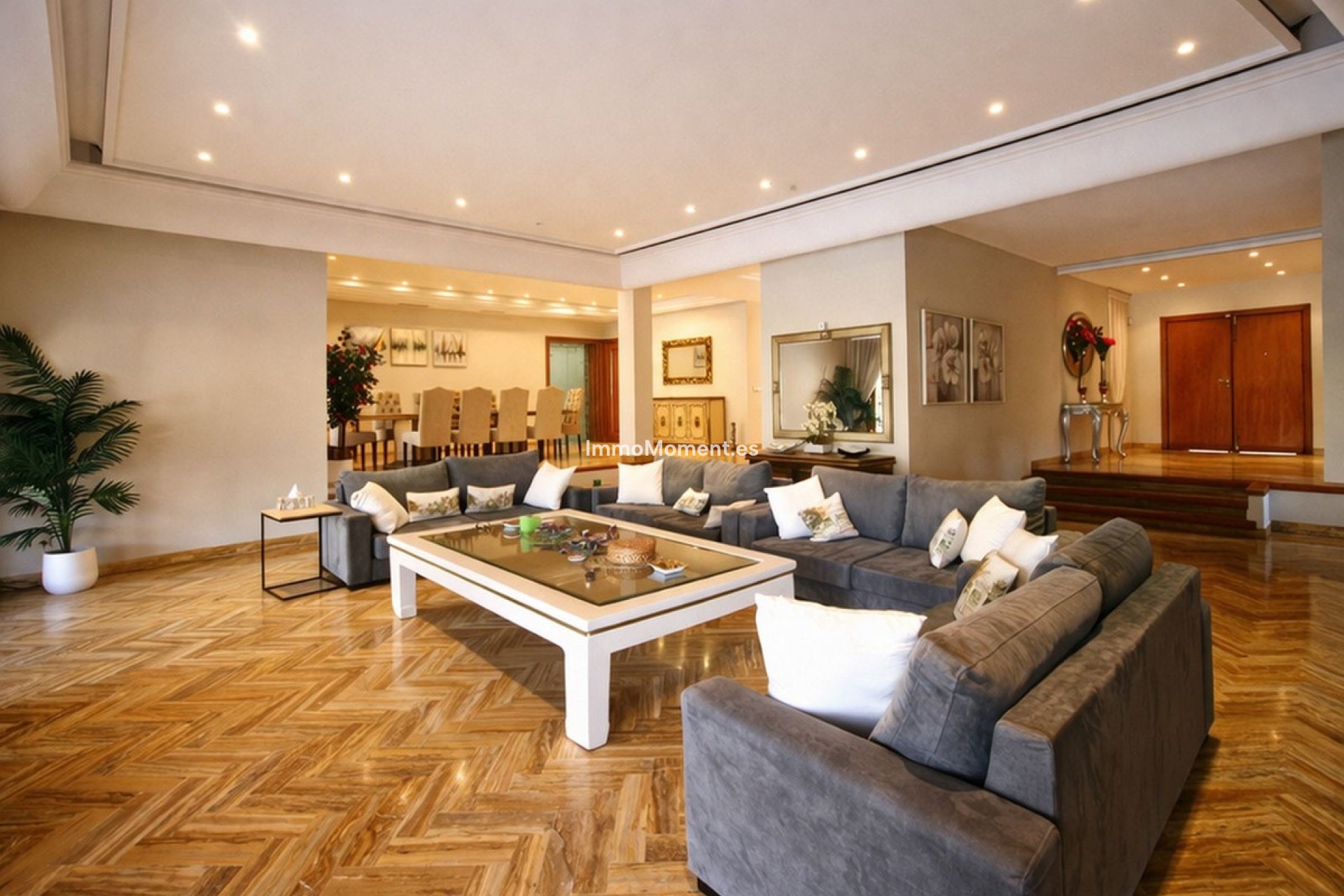 Resale - Detached villa - Puerto Banús