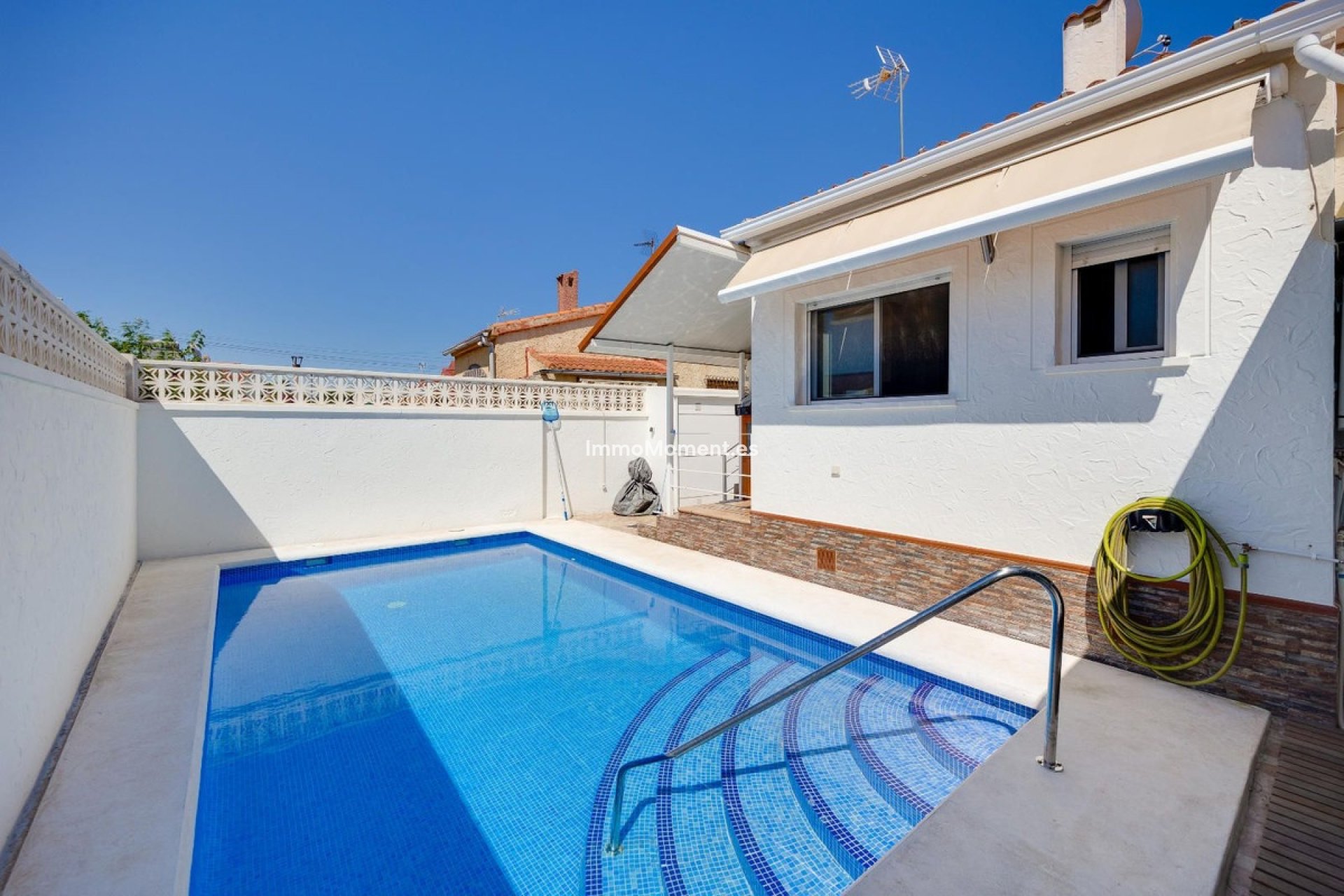 Resale - Detached villa - San Fulgencio - La Marina