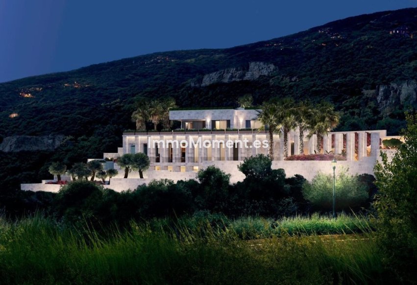Resale - Detached villa - Sotogrande - San Roque
