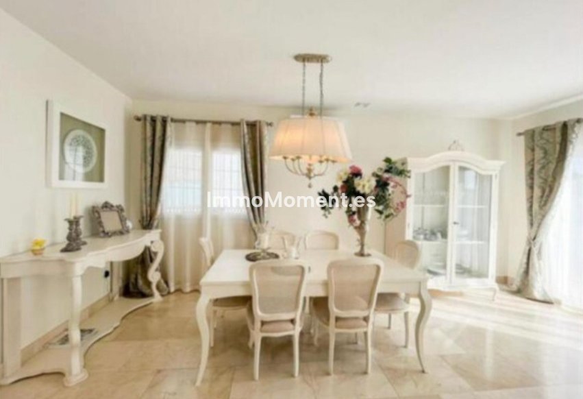 Resale - Detached villa - Sotogrande - San Roque