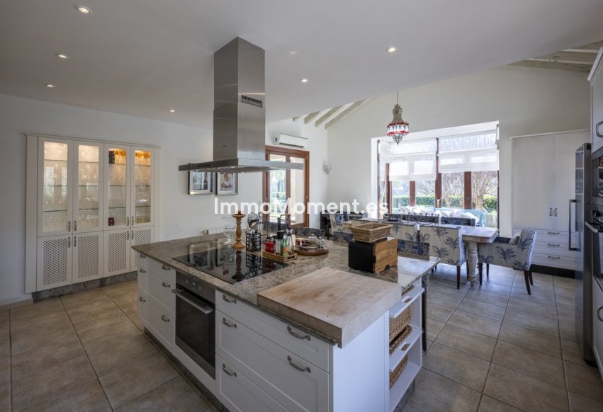 Resale - Detached villa - Sotogrande - Sotogrande Alto