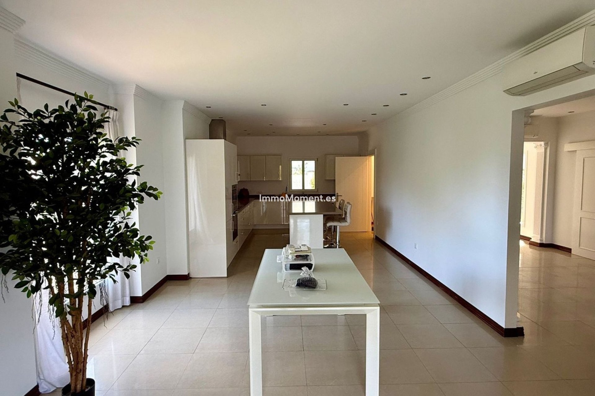 Resale - Detached villa - Sotogrande - Sotogrande Costa