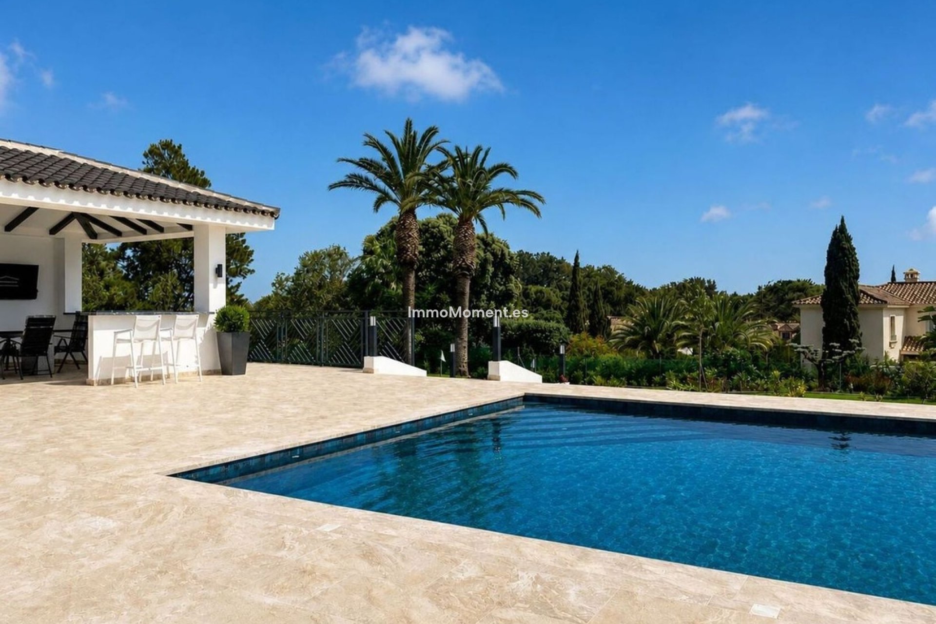 Resale - Detached villa - Sotogrande