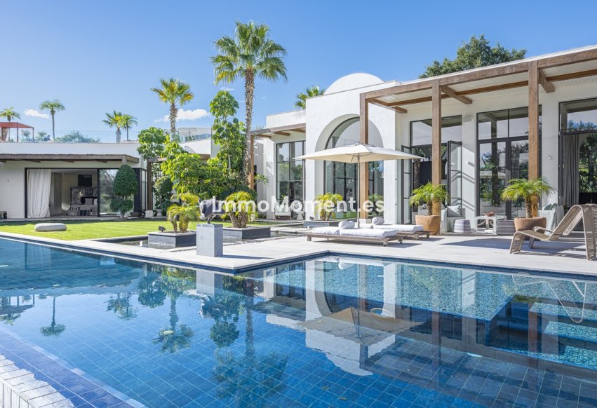Resale - Detached villa - Sotogrande