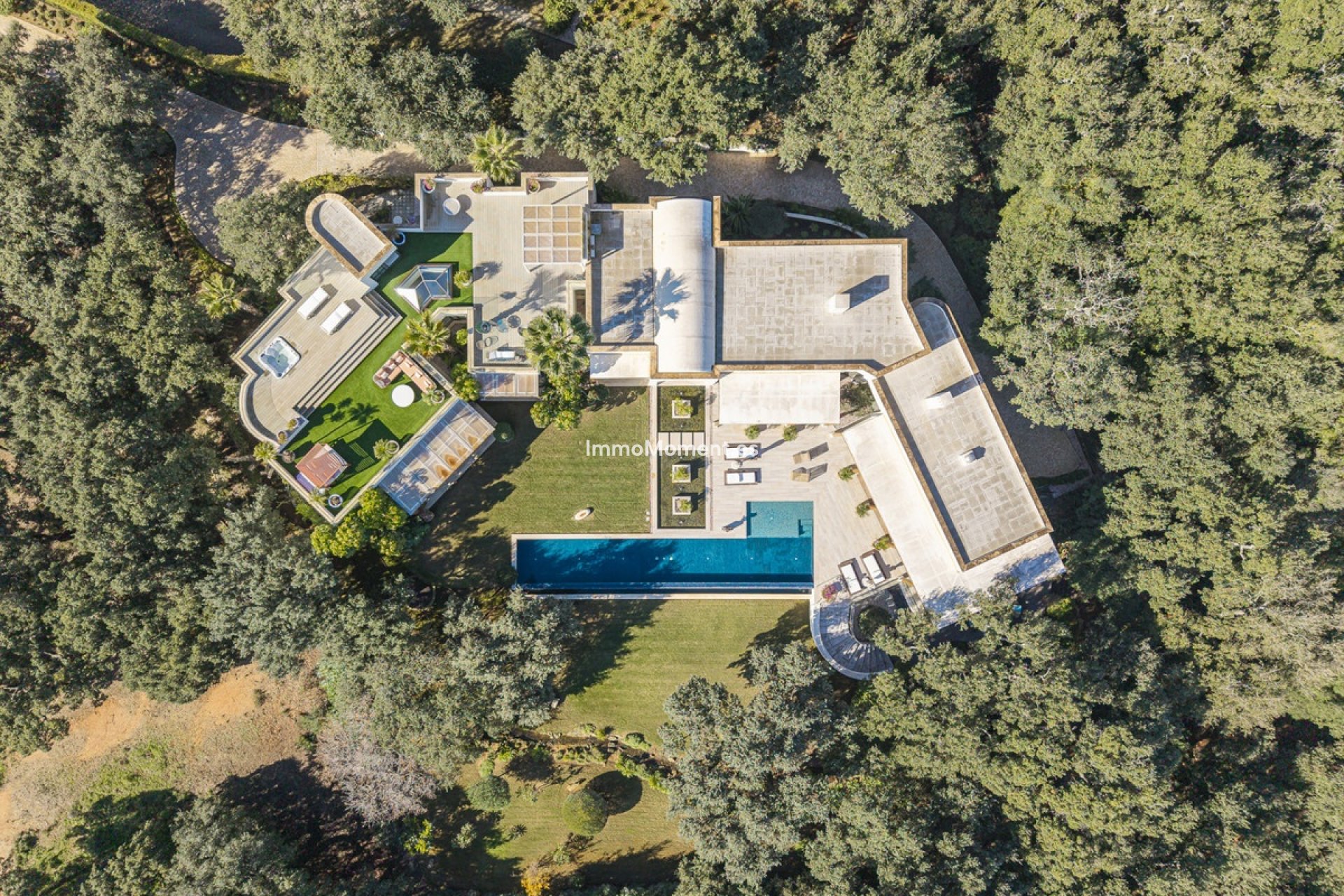 Resale - Detached villa - Sotogrande
