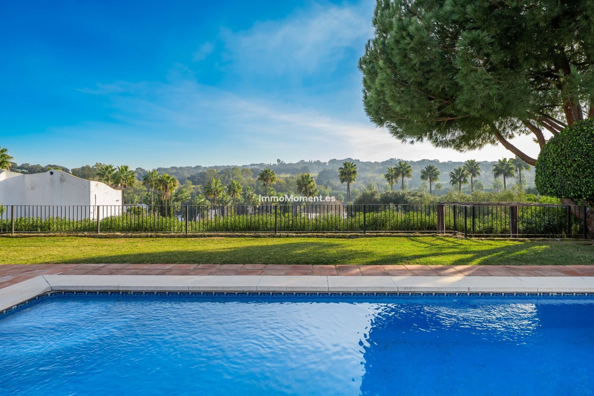 Resale - Detached villa - Sotogrande