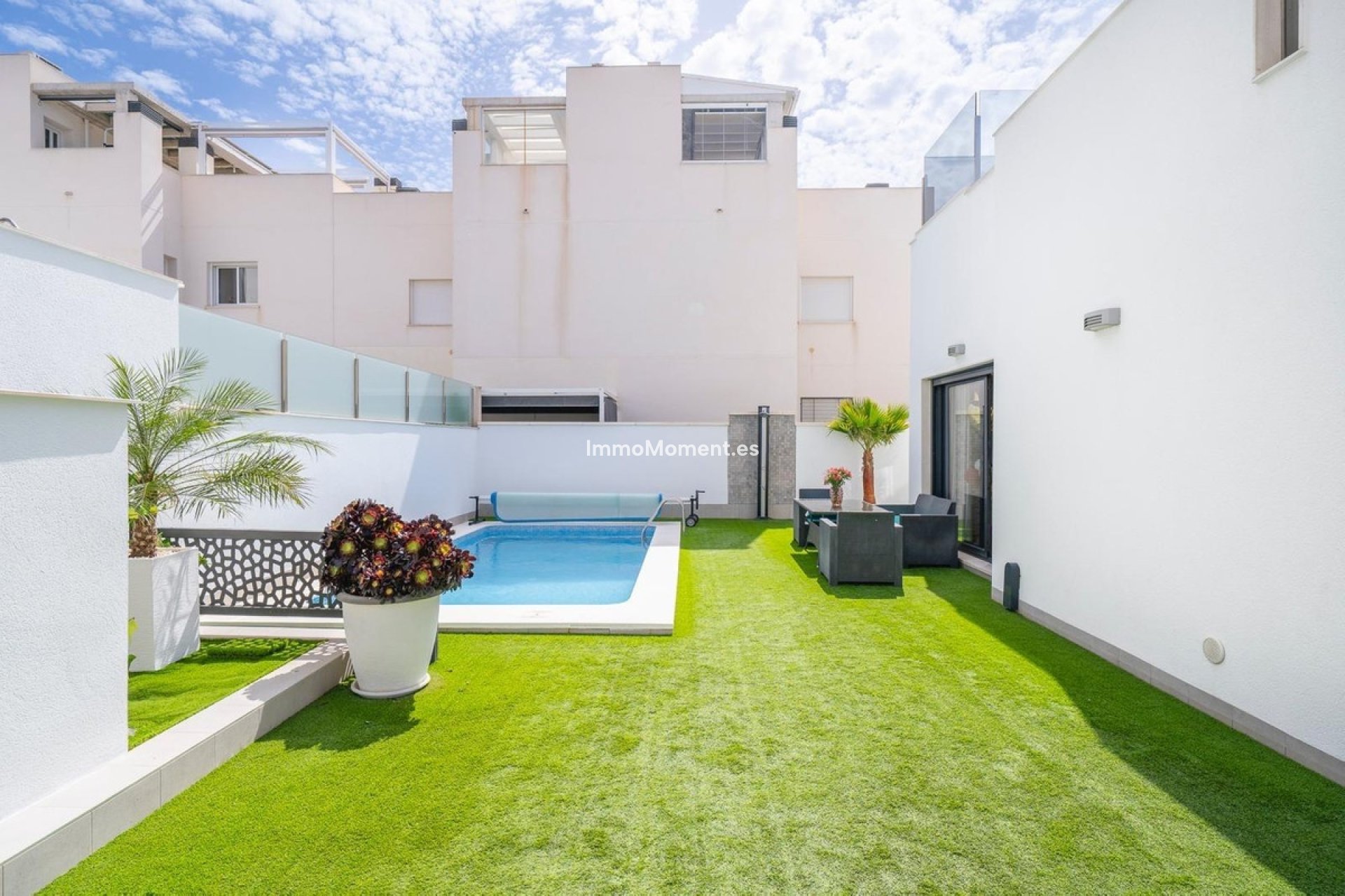 Resale - Detached villa - Torrevieja - Aguas Nuevas