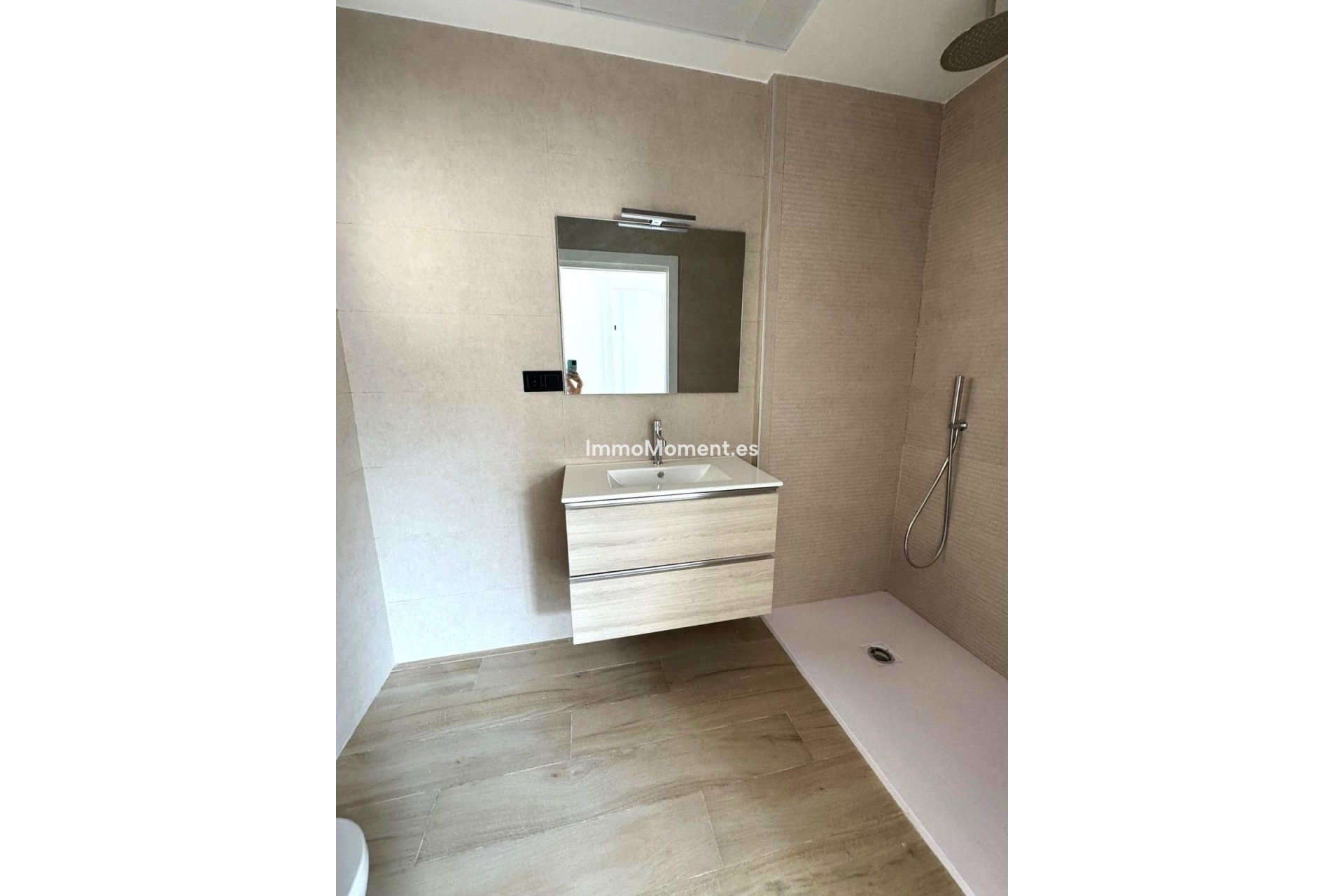 Resale - Detached villa - Torrevieja - Aguas Nuevas