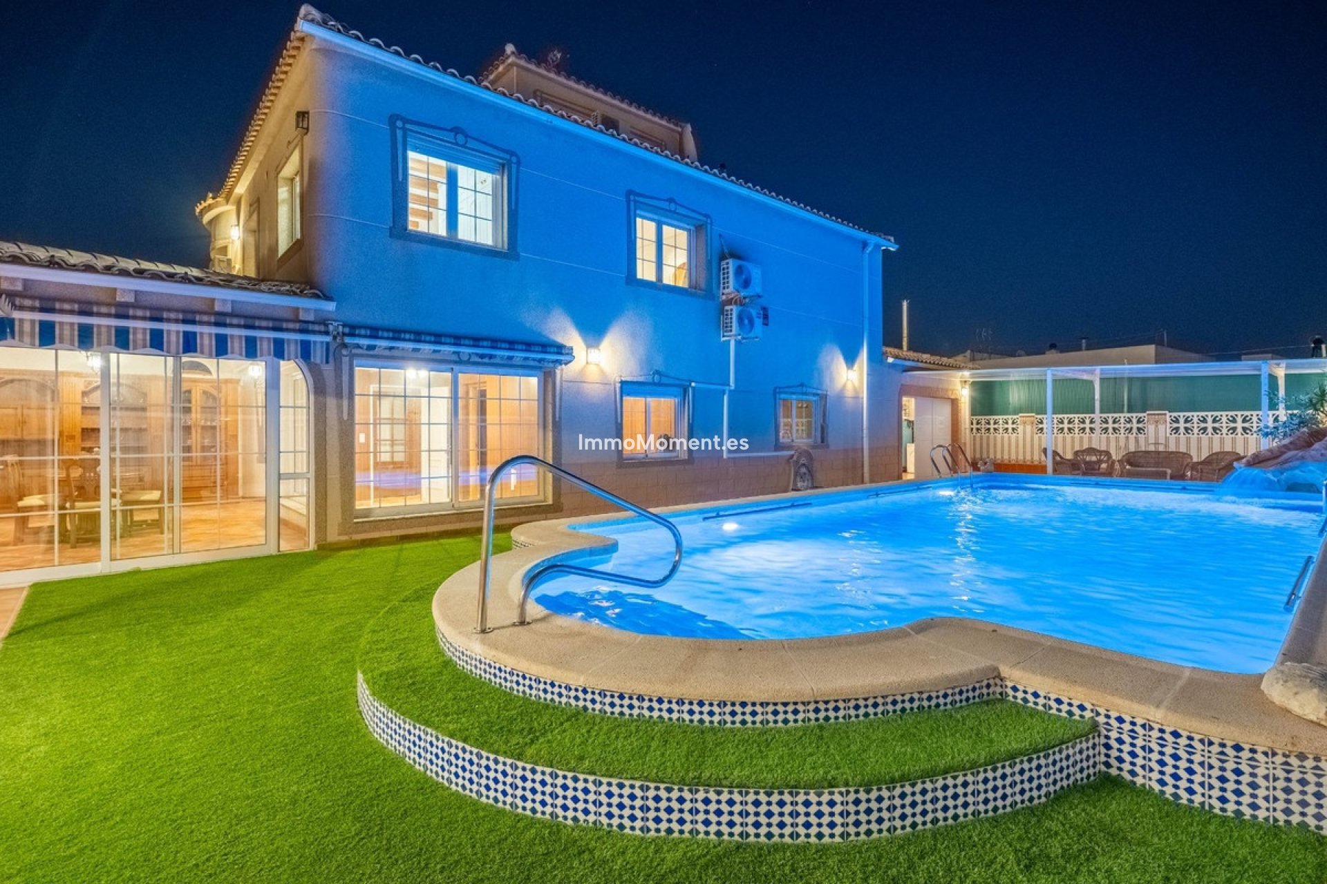 Resale - Detached villa - Torrevieja - El Chaparral