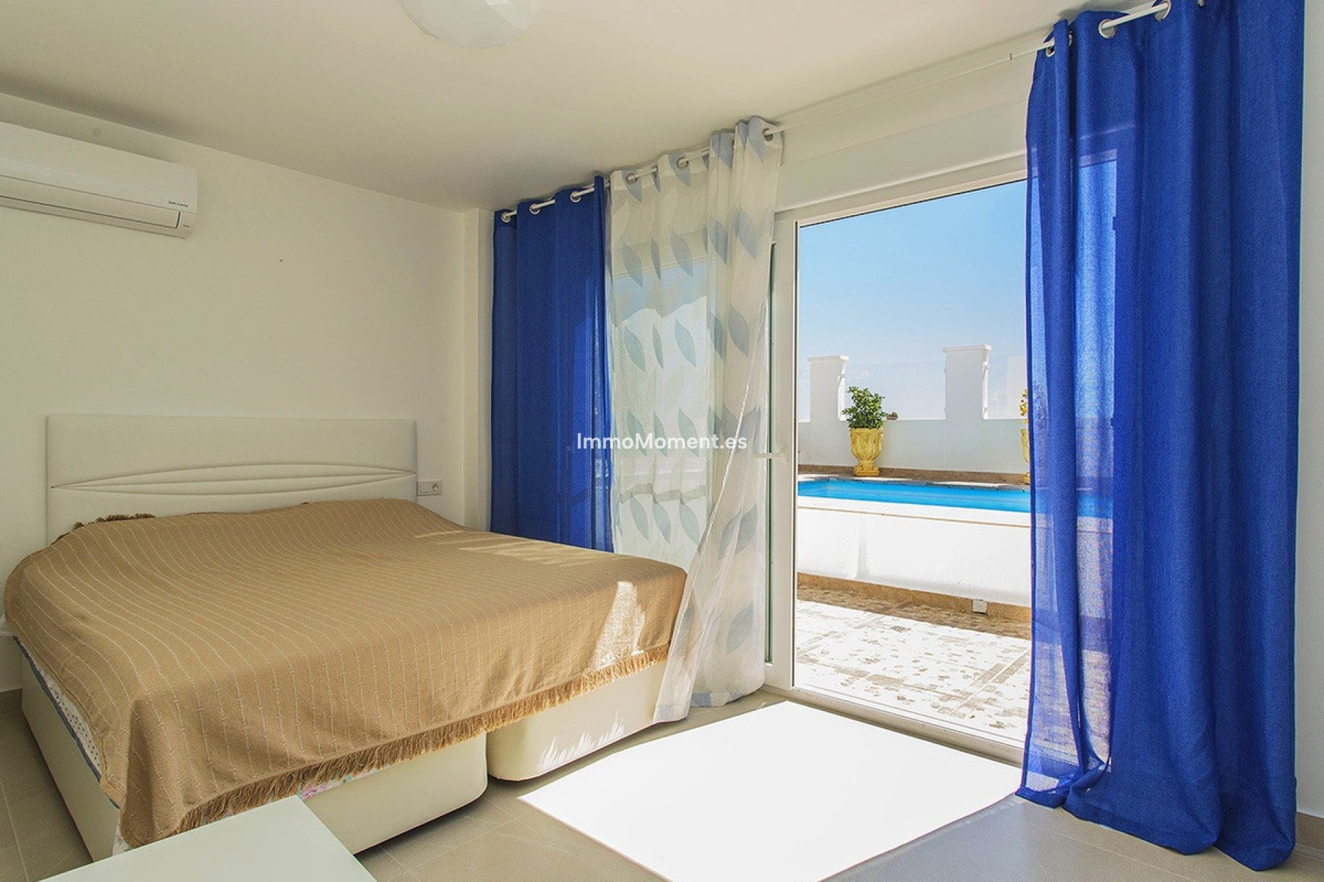 Resale - Detached villa - Torrevieja - La Mata
