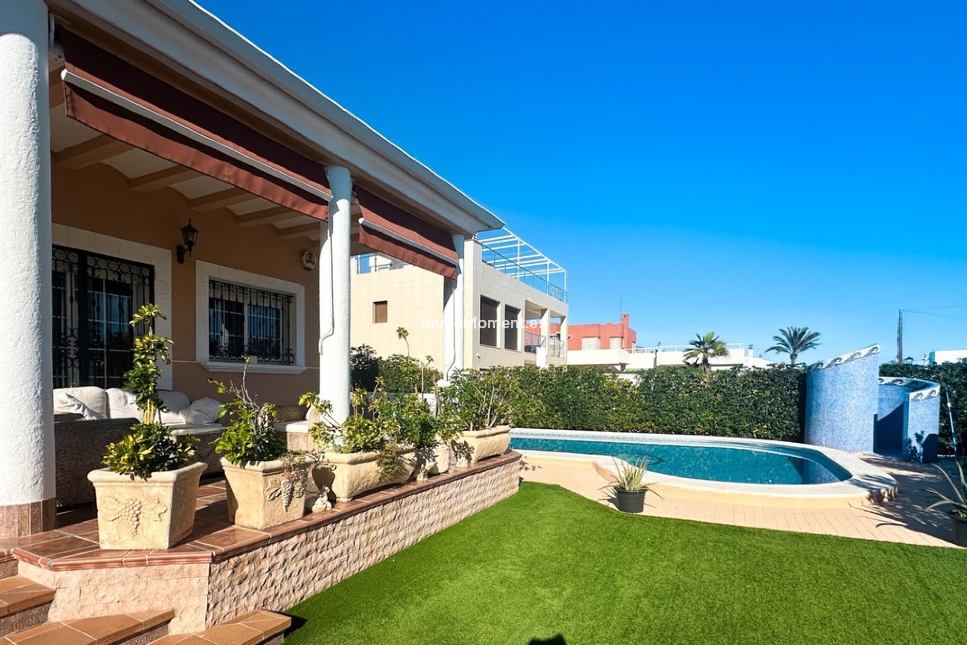 Resale - Detached villa - Torrevieja - La Mata