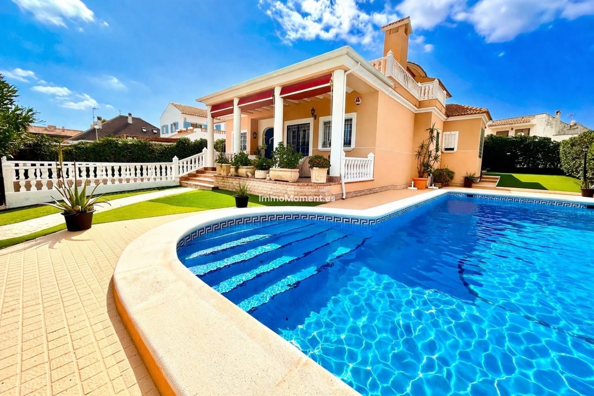 Resale - Detached villa - Torrevieja - La Mata