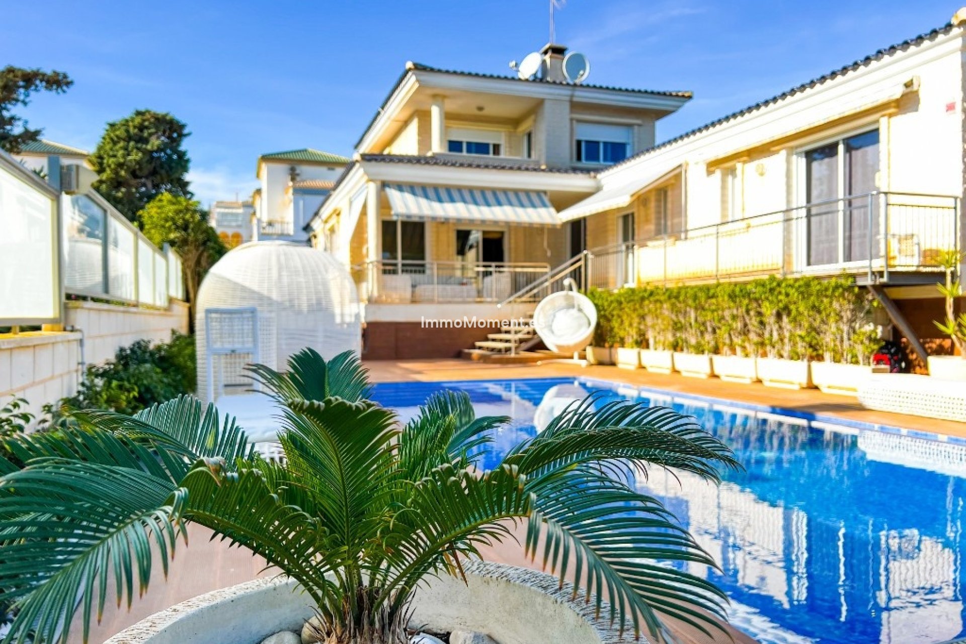 Resale - Detached villa - Torrevieja - La Mata