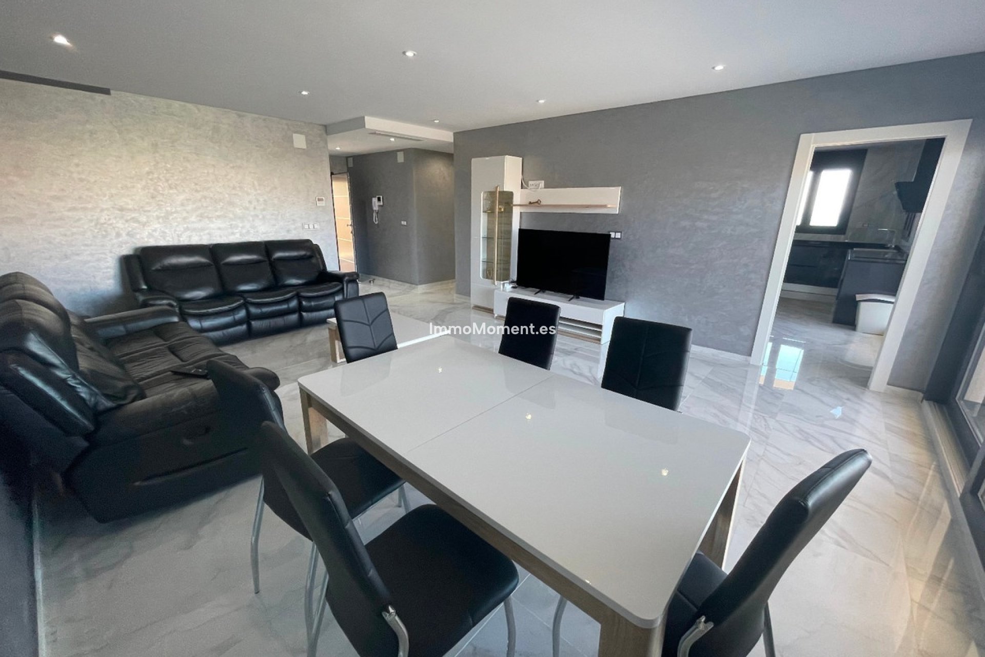 Resale - Detached villa - Torrevieja - La Mata