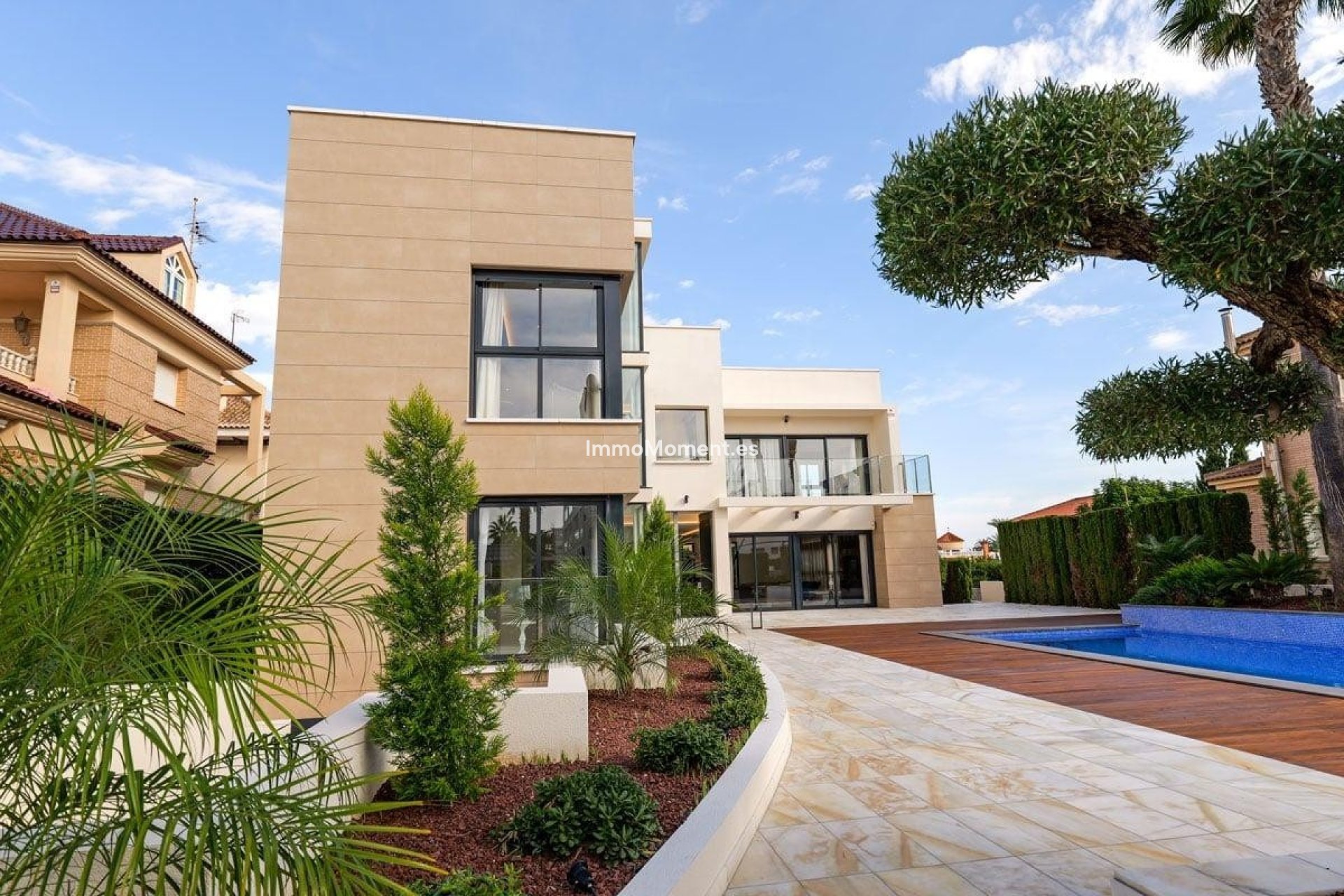 Resale - Detached villa - Torrevieja - La Veleta