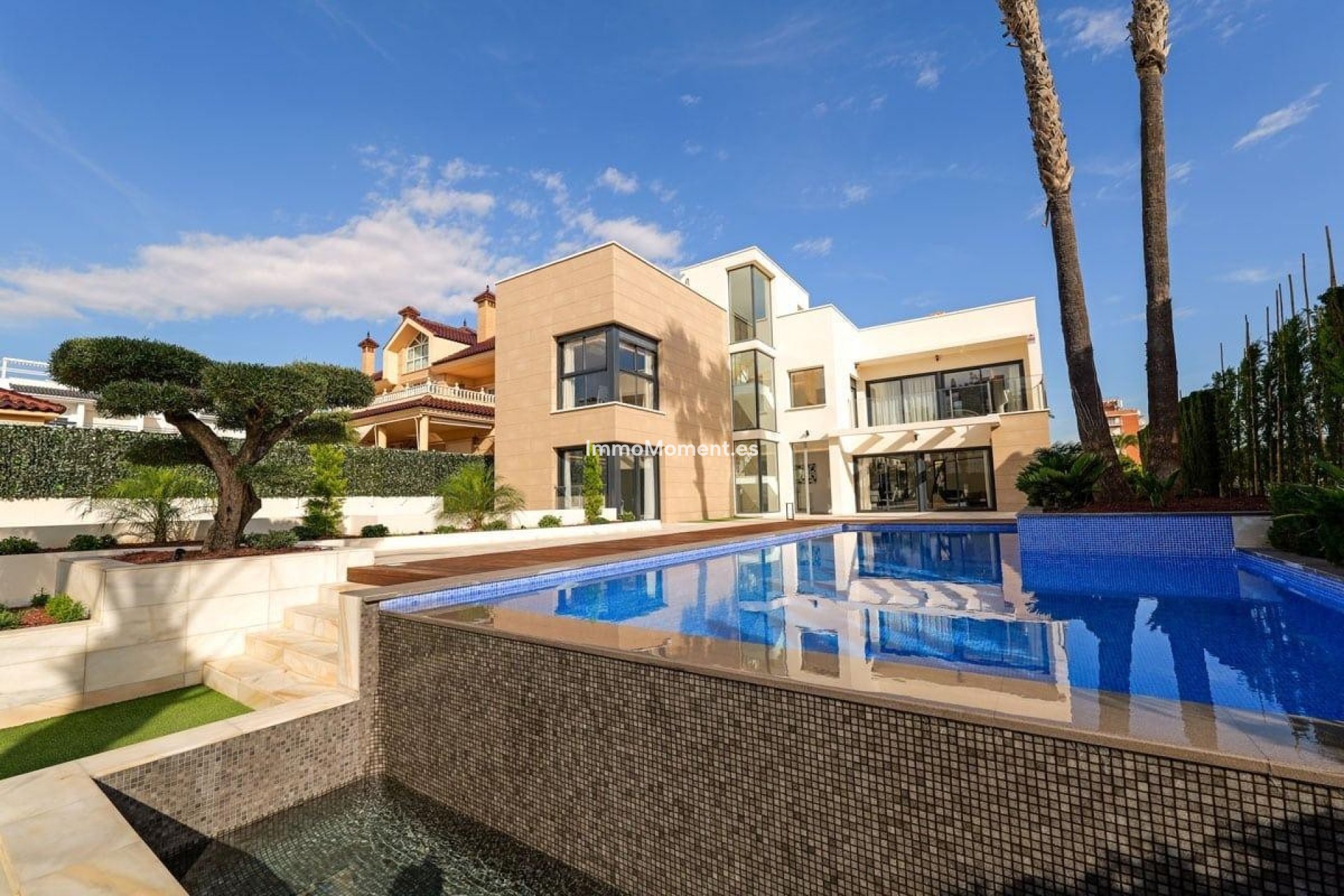 Resale - Detached villa - Torrevieja - La Veleta