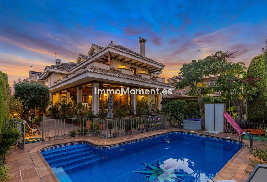 Resale - Detached villa - Torrevieja - La Veleta