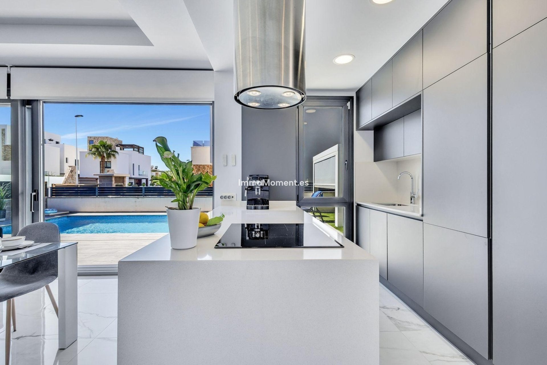 Resale - Detached villa - Torrevieja - Torrevieja Centro