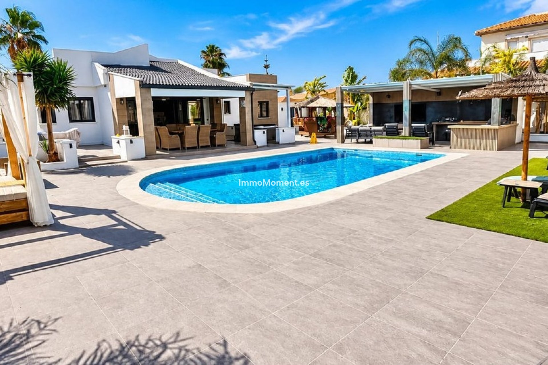 Resale - Detached villa - Torrevieja - Torrevieja Centro