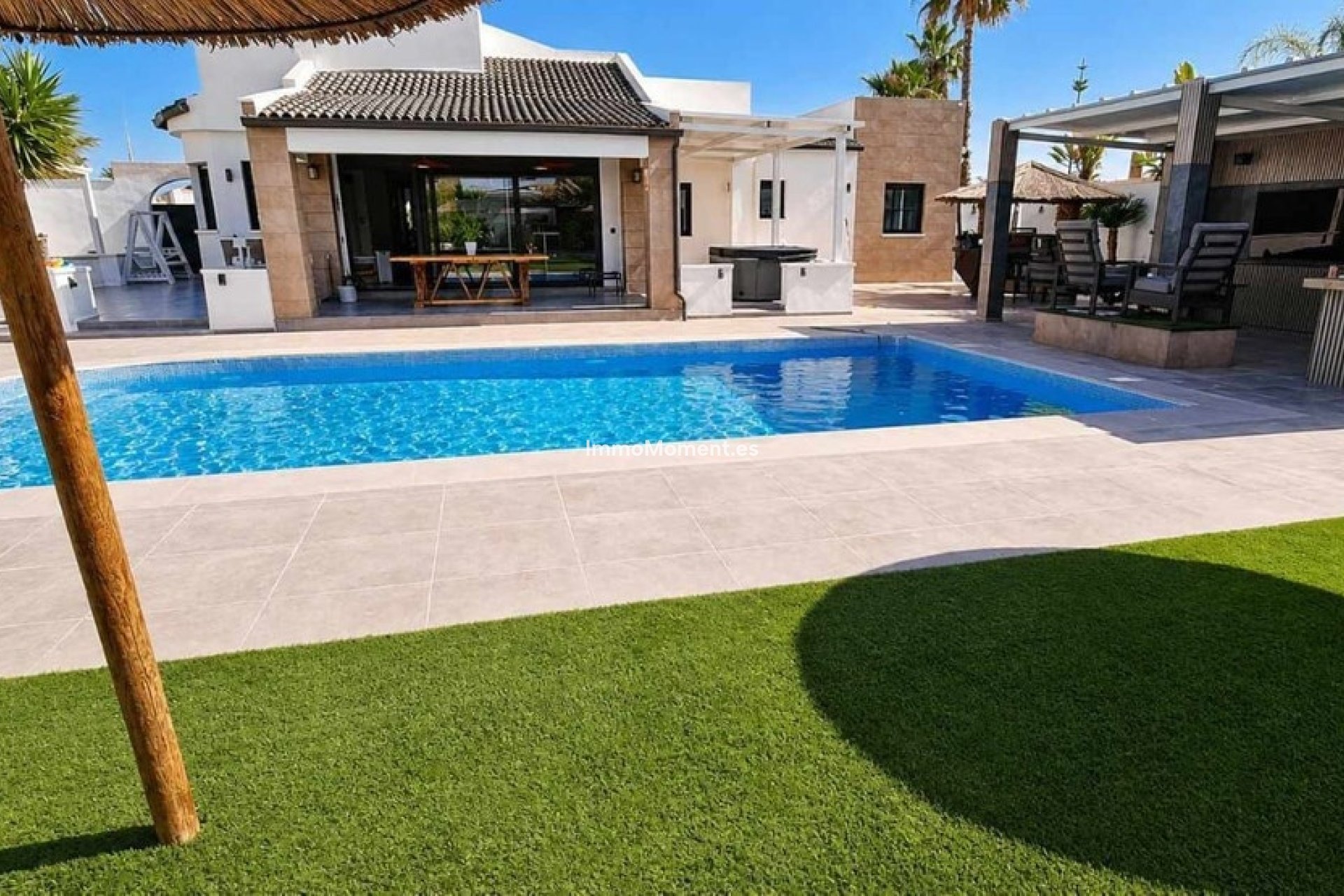 Resale - Detached villa - Torrevieja - Torrevieja Centro