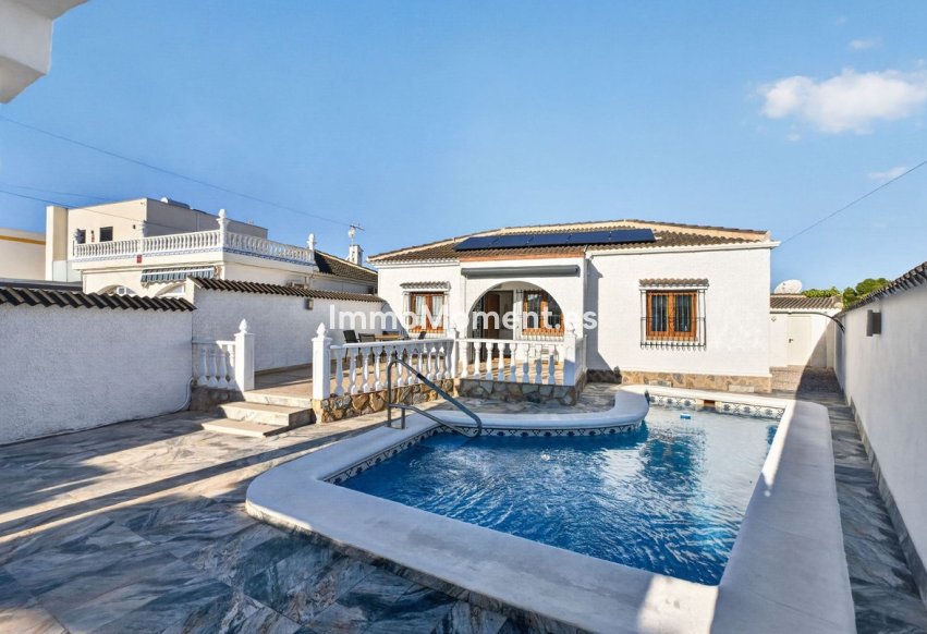 Resale - Detached villa - Torrevieja - Torrevieja Centro