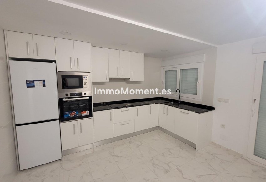 Resale - Detached villa - Torrevieja - Torrevieja Centro
