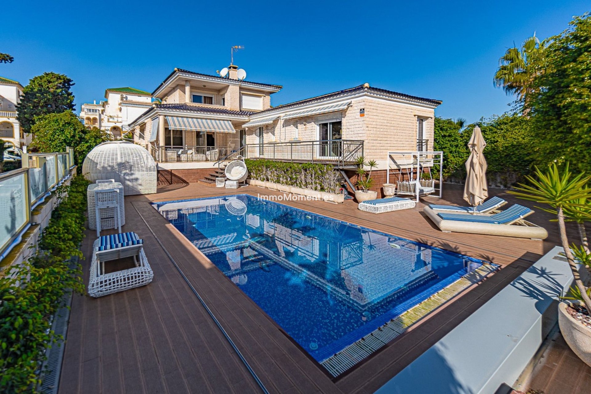 Resale - Detached villa - Torrevieja - Torrevieja Centro
