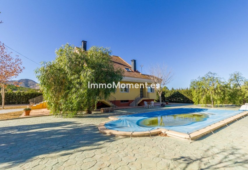 Resale - Detached villa - Yecla - Yecla Centro